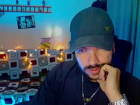 cortelioni massimo  online show from February 12, 11:00 pm