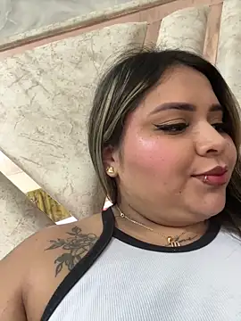 ashley-swift- online show from May 27, 7:38 am
