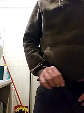 Snapshot of Stingles chatting on September 26, 6:50 am Stingles online show from September 26, 6:50 am