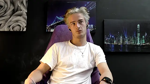 SirReed online show from March 23, 6:06 am