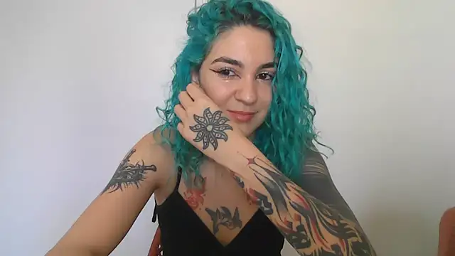 Snapshot of peetitefairy chatting on October 15, 6:08 pm peetitefairy online show from October 15, 6:08 pm