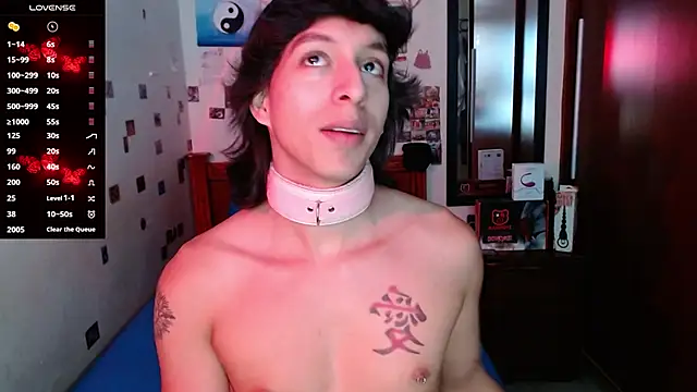 DannyPhantom555 online show from November 12, 7:24 pm