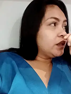 Snapshot of dimplesroom_xxx69 chatting on September 23, 5:27 pm dimplesroom xxx69 online show from September 23, 5:27 pm
