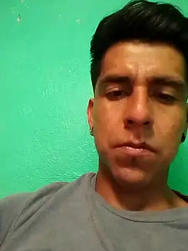 Snapshot of TragicAirplane168 chatting on September 14, 7:35 pm TragicAirplane168 online show from September 14, 7:35 pm