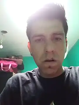 Snapshot of TragicAirplane168 chatting on September 27, 4:45 pm TragicAirplane168 online show from September 27, 4:45 pm