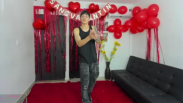 Playhardsex  online show from February 11, 10:59 pm