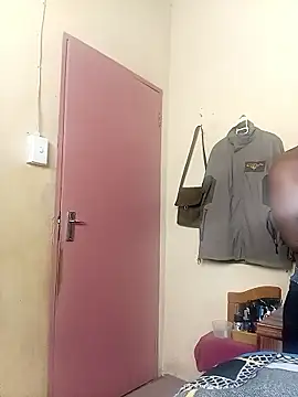 Hood Bouy online show from April 1, 5:30 am