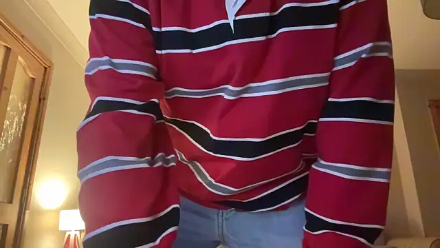 Snapshot of Big_Bi_Cub chatting on February 17, 6:21 am Big Bi Cub online show from February 17, 6:21 am