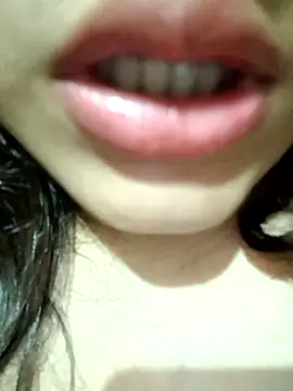 Snapshot of Hott_Muskan chatting on September 15, 7:14 pm Hott Muskan online show from September 15, 7:14 pm