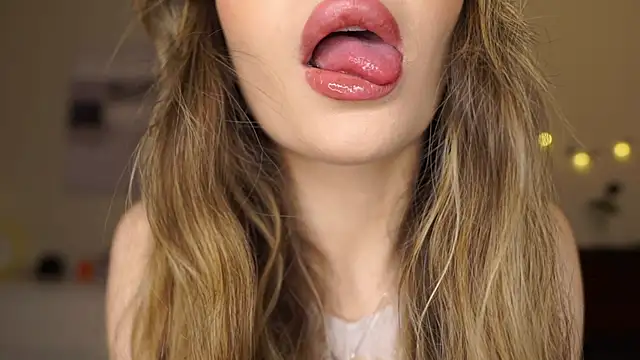 GeorginaHarn online show from February 17, 8:11 am