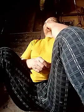 Love-Mama33 online show from January 18, 5:33 am