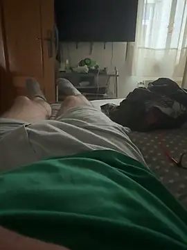 gigolobcn online show from November 17, 2:45 pm