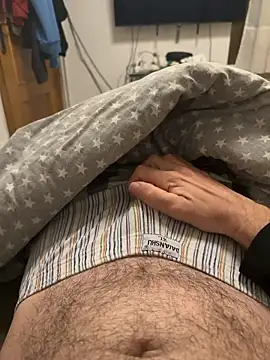 gigolobcn online show from January 18, 5:11 am