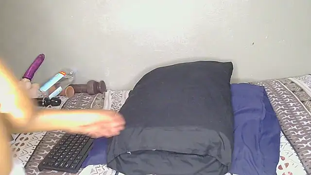 CherieBlushX online show from February 3, 4:10 am