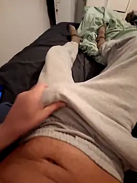 Yoaannn online show from November 17, 4:46 pm