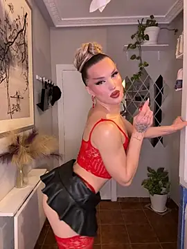 Snapshot of lacattiva chatting on October 15, 5:57 pm lacattiva online show from October 15, 5:57 pm