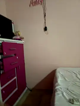 Snapshot of Tugatitacal chatting on October 23, 12:26 pm Tugatitacal online show from October 23, 12:26 pm