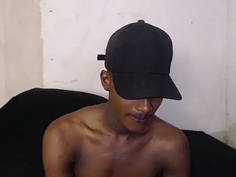 brihansexx online show from February 14, 7:05 am