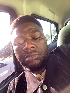 Snapshot of Dynamite_cums_in_size_2 chatting on February 2, 6:23 am Dynamite cums in size 2 online show from February 2, 6:23 am