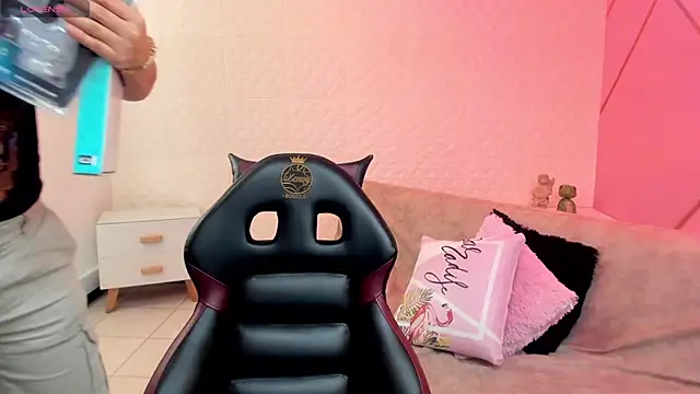 Eva mermaid online show from March 16, 2:21 pm