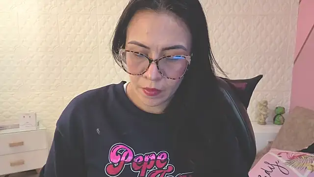 Eva mermaid online show from May 28, 2:25 pm
