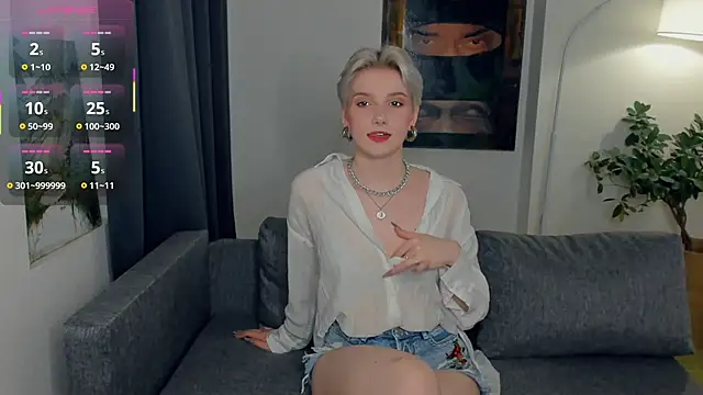 Snapshot of OdelynaAsp chatting on October 17, 10:51 am OdelynaAsp online show from October 17, 10:51 am