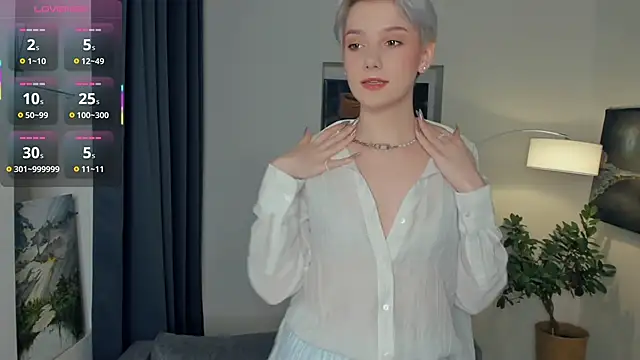 Snapshot of OdelynaAsp chatting on October 24, 12:12 pm OdelynaAsp online show from October 24, 12:12 pm