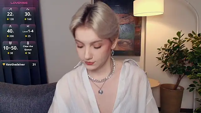 Snapshot of OdelynaAsp chatting on November 28, 11:35 am OdelynaAsp online show from November 28, 11:35 am