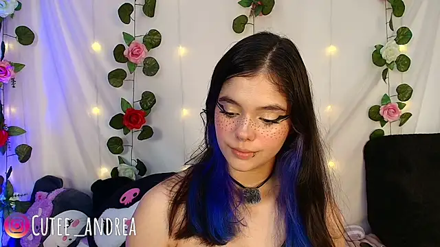 Snapshot of cutee_andrea chatting on May 3, 2:39 am cutee andrea online show from May 3, 2:39 am