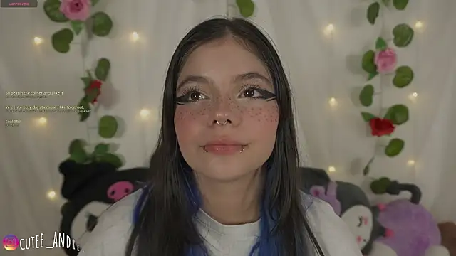 Snapshot of cutee_andrea chatting on July 11, 3:09 am cutee andrea online show from July 11, 3:09 am