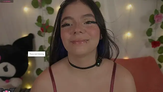 Snapshot of cutee_andrea chatting on July 22, 2:36 am cutee andrea online show from July 22, 2:36 am