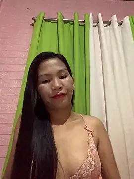 Cleo17 online show from June 9, 1:45 pm