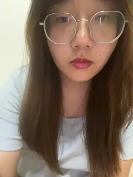 sisi-maiden online show from May 11, 1:28 pm