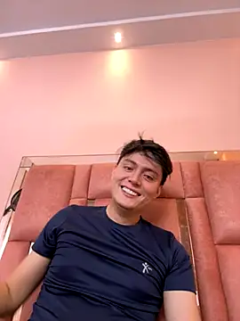 Snapshot of sexydany_ chatting on October 21, 3:07 am sexydany online show from October 21, 3:07 am
