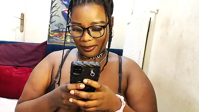 CurvyCocoxxx online show from March 15, 7:03 am