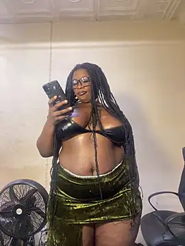 CurvyCocoxxx online show from May 20, 5:57 am