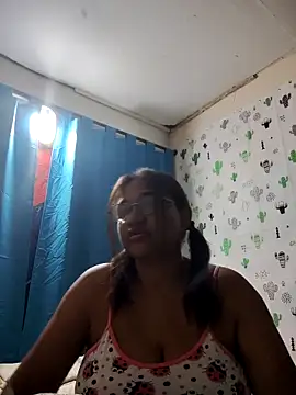 Avannay online show from February 4, 1:55 am