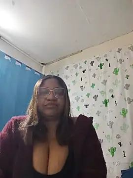 Avannay online show from July 18, 1:32 am
