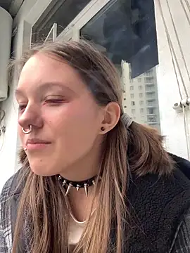 VesnaCrystal online show from February 11, 5:45 am