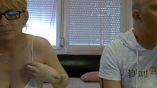 Snapshot of VanessaJoci chatting on September 11, 10:48 am VanessaJoci online show from September 11, 10:48 am