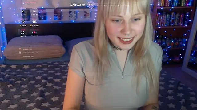 Snapshot of s1lvercherub chatting on April 10, 8:13 pm s1lvercherub online show from April 10, 8:13 pm