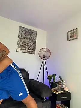 DeimonOficial online show from February 4, 8:36 pm