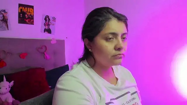 TifanyAmazinng online show from February 16, 12:34 pm