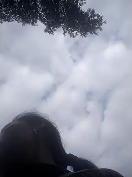 Snapshot of PhamPm70 chatting on October 11, 12:32 am PhamPm70 online show from October 11, 12:32 am