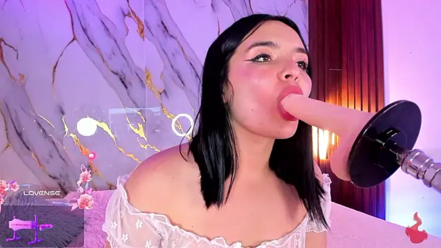 alicecute77 online show from February 18, 12:39 am