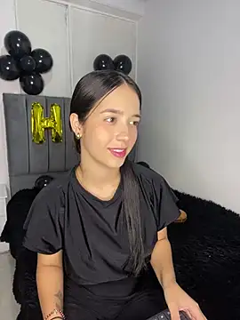 Snapshot of dalianataba chatting on February 3, 6:35 pm dalianataba online show from February 3, 6:35 pm