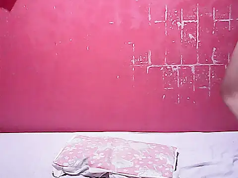 Snapshot of Sexylyka30 chatting on July 10, 9:34 am Sexylyka30 online show from July 10, 9:34 am