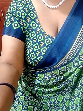 tami lavanya online show from October 3, 9:28 am