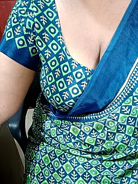 tami lavanya online show from October 10, 4:55 am