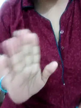 Snapshot of tami_lavanya chatting on February 16, 12:56 pm tami lavanya online show from February 16, 12:56 pm